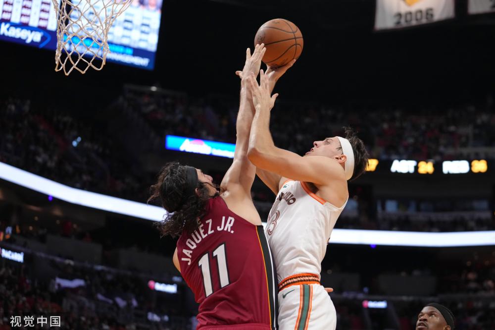 莫泽在年轻 莫泽在年轻