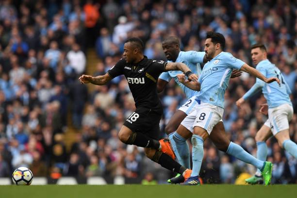 巴塞罗那的 巴塞罗那的