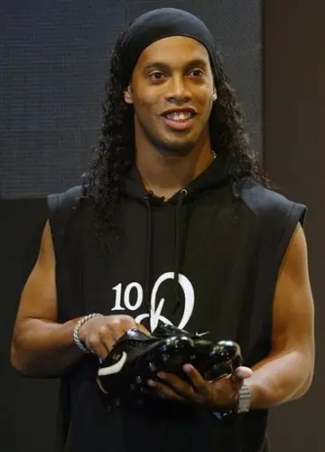 莱昂纳多对 莱昂纳多对