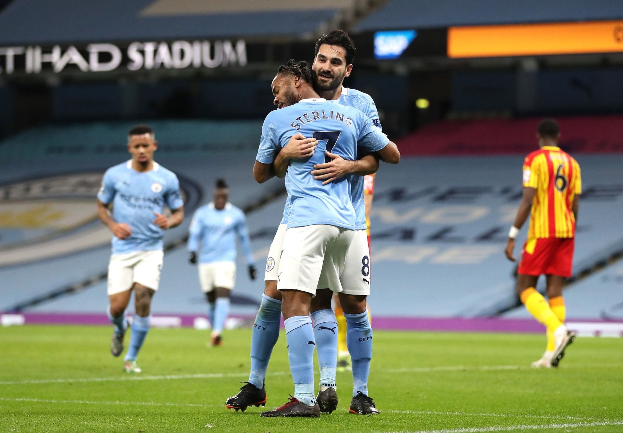 勇往直前 勇往直前